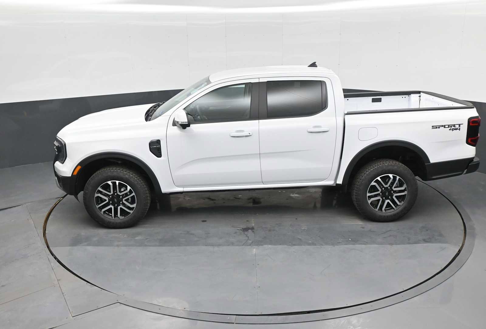New 2025 Ford Ranger Lariat image 12