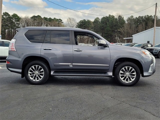 Used 2016 Lexus GX 460 Luxury w/ Preferred Accessory Package image 6