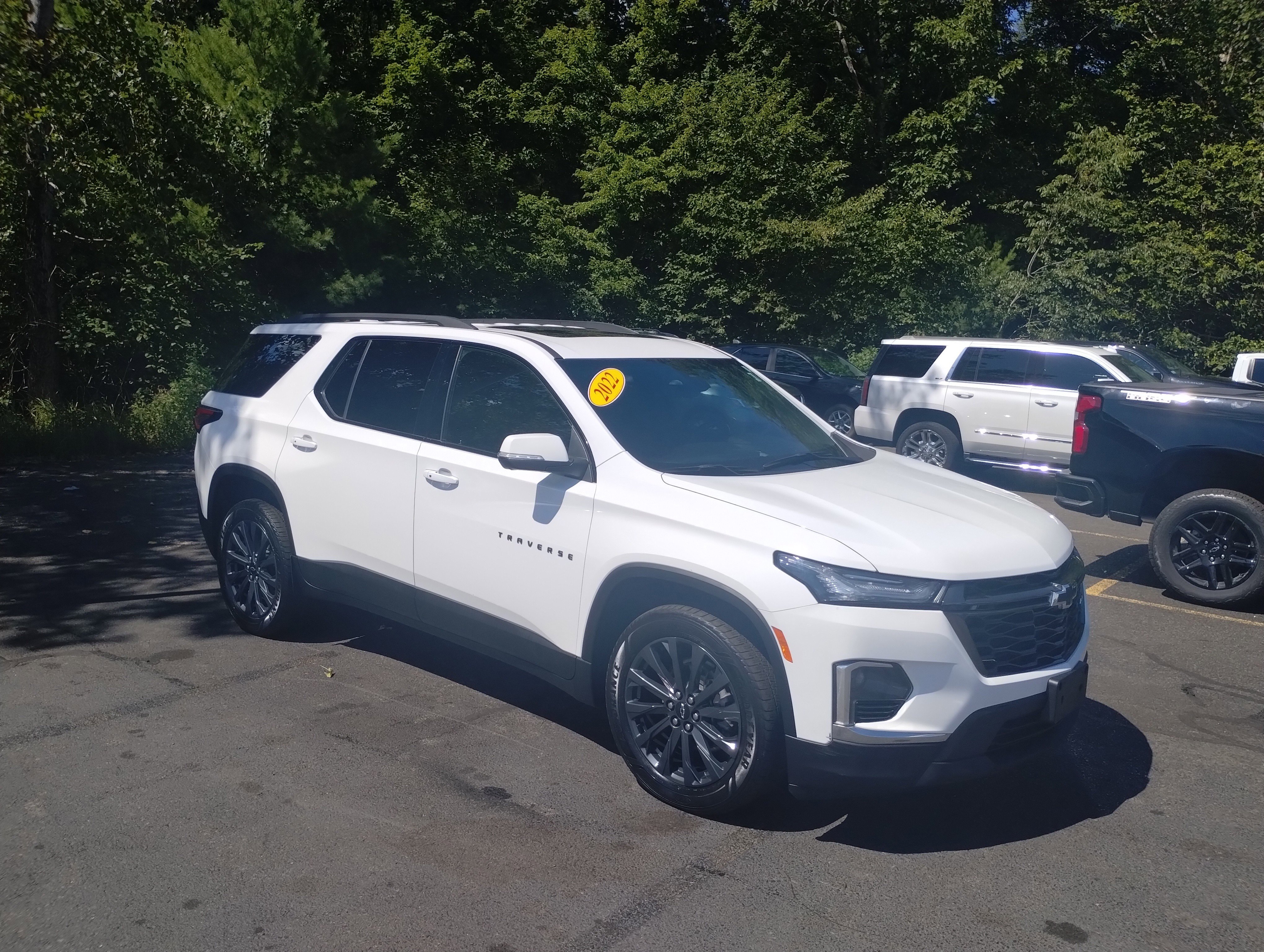 Used 2022 Chevrolet Traverse RS