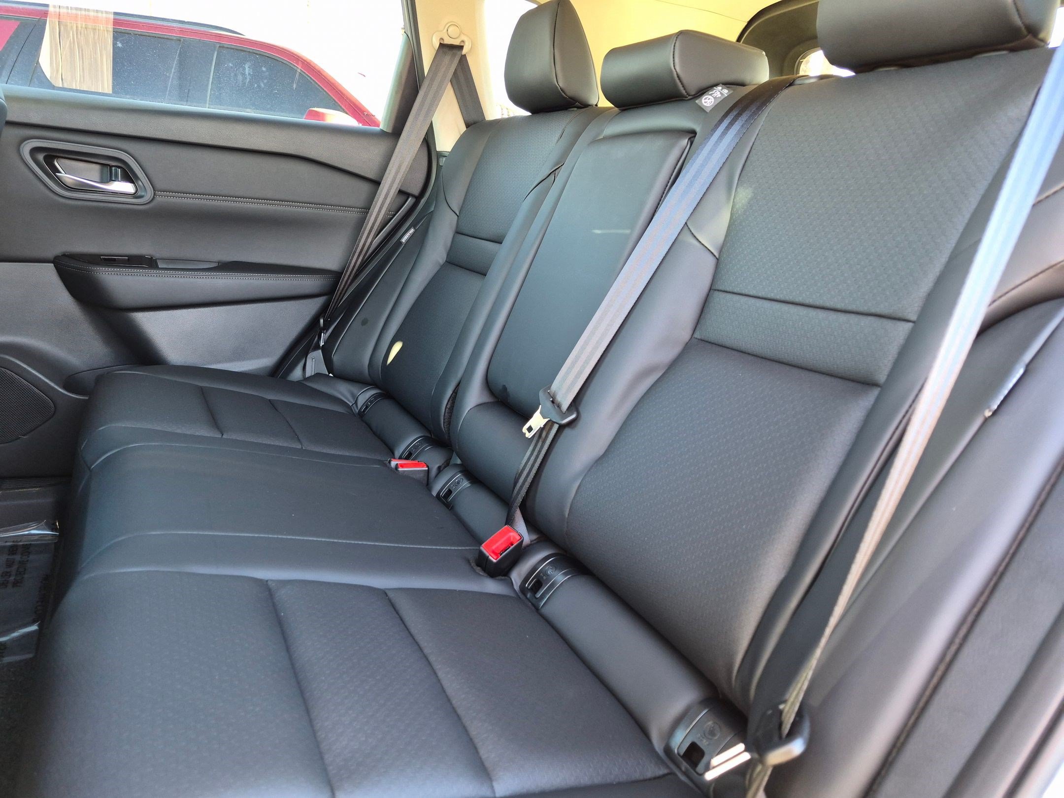 New 2026 Nissan Rogue Dark Armor FWD image 12