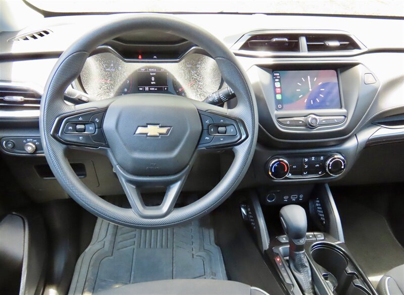 Used 2023 Chevrolet TrailBlazer LT w/ Driver Confidence Package AWD/4WD image 15
