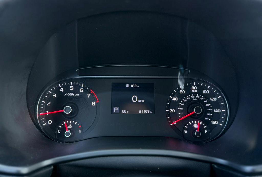 Used 2022 Kia Soul LX image 13