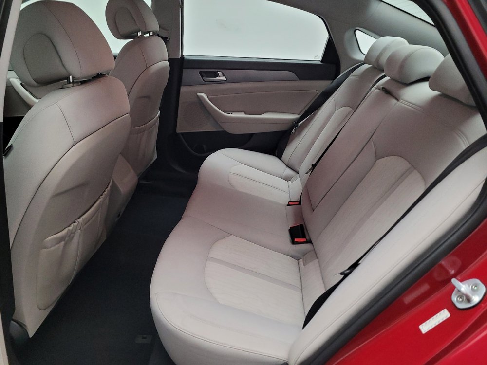 Used 2016 Hyundai Sonata SE image 18