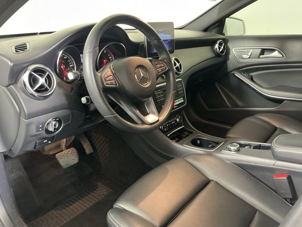 Used 2020 Mercedes-Benz GLA 250 image 21