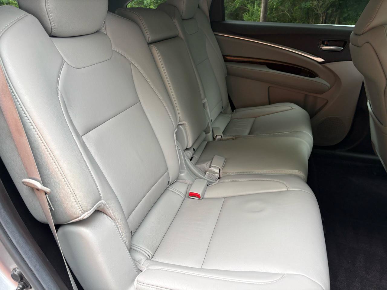 Used 2020 Acura MDX SH-AWD image 22