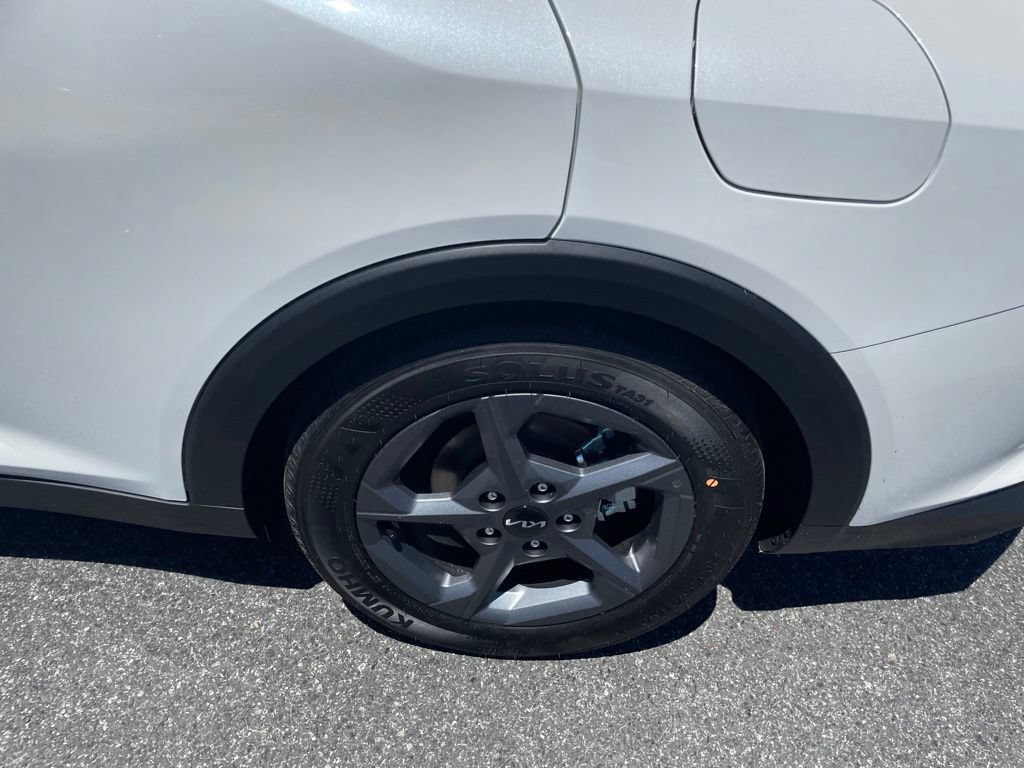 New 2026 Kia K4 FWD image 7
