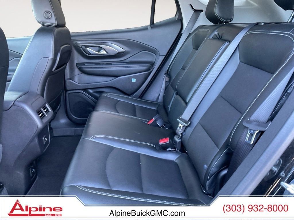 Certified 2024 GMC Terrain SLT AWD/4WD image 13
