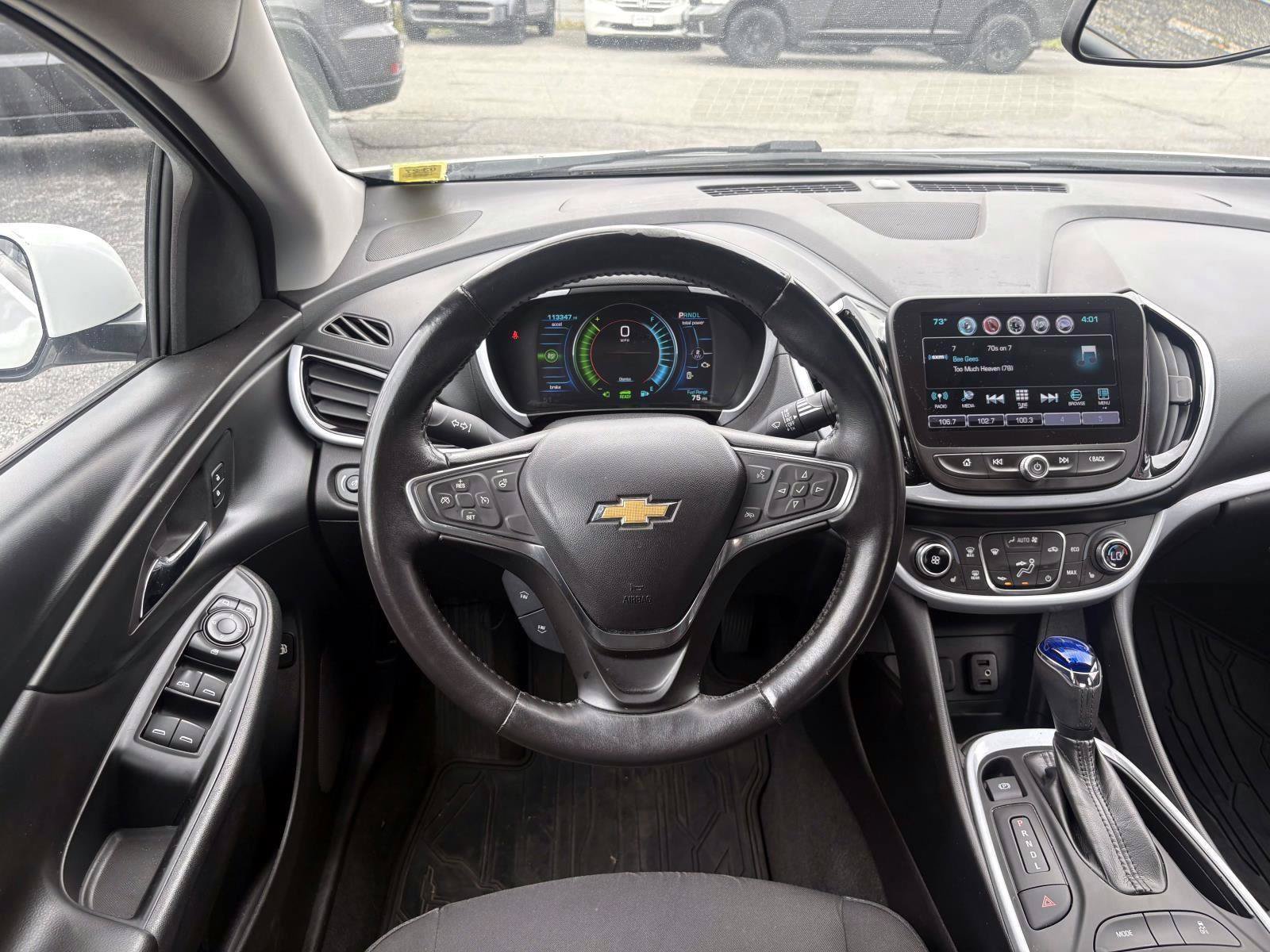 Used 2017 Chevrolet Volt LT w/ Comfort Package FWD image 14