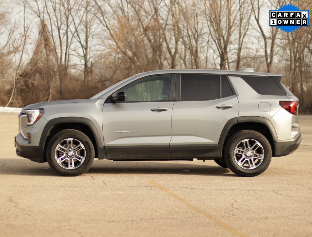 Used 2025 GMC Terrain Elevation image 4