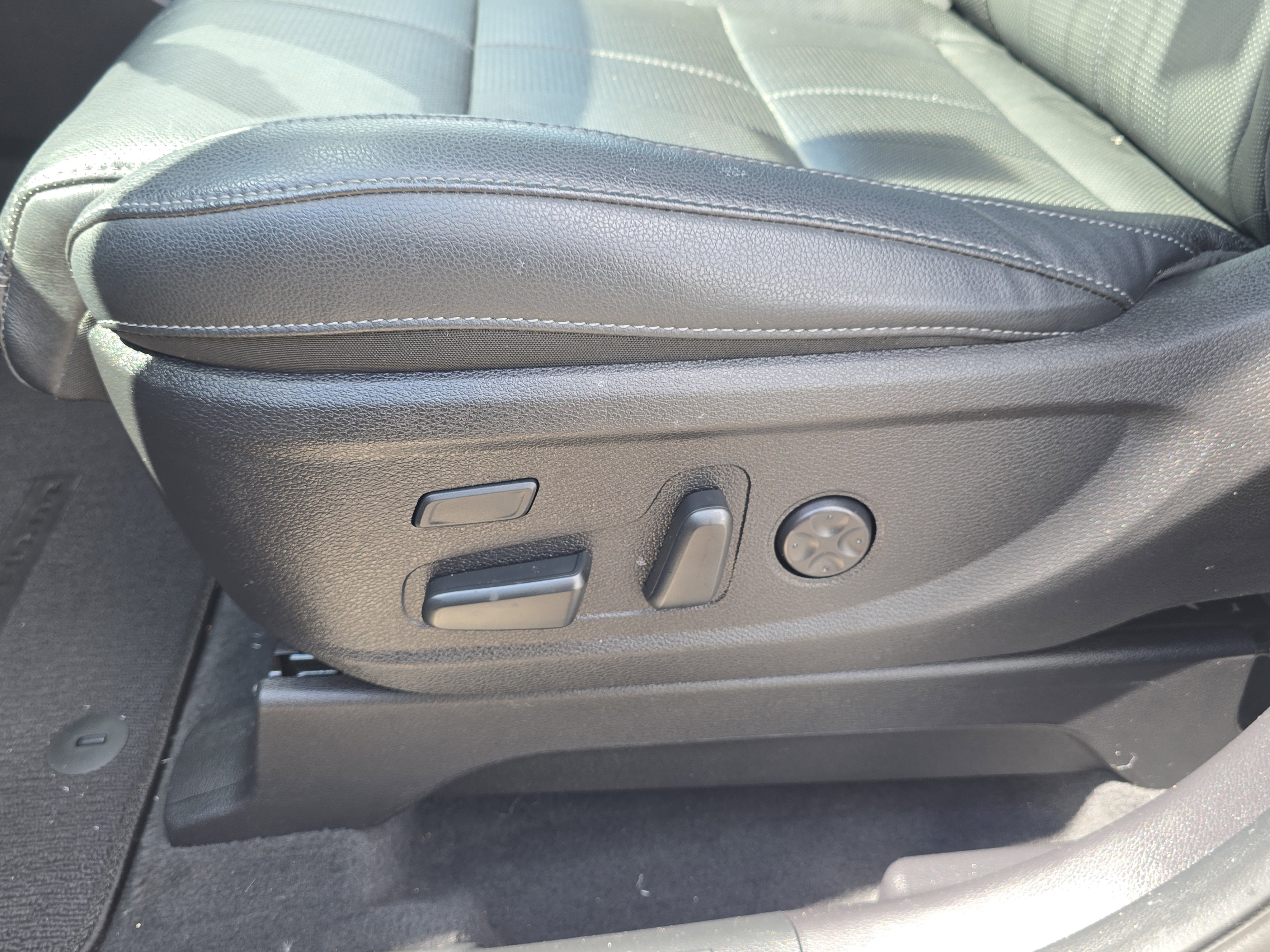 Certified 2024 Kia Telluride SX image 22