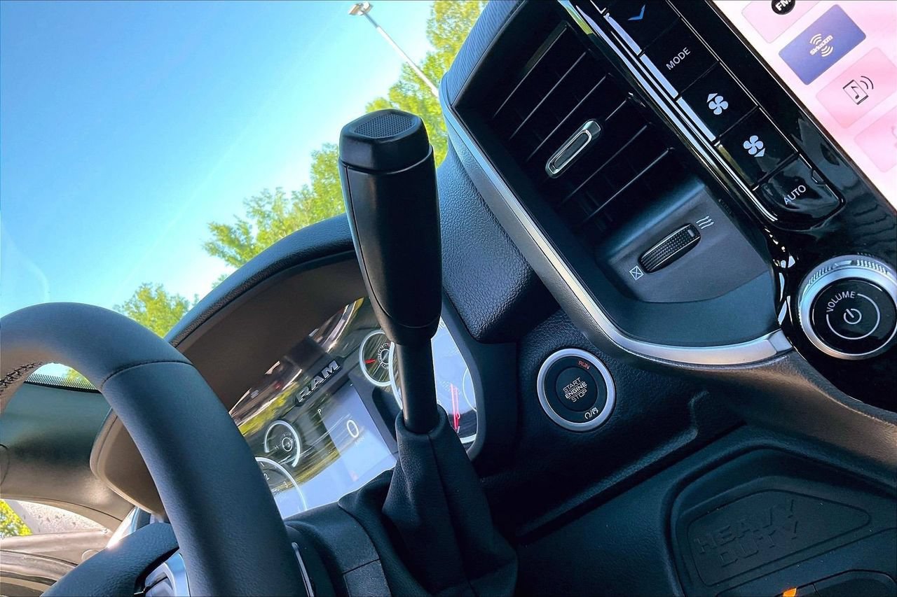 New 2026 RAM 2500 Big Horn AWD/4WD image 29