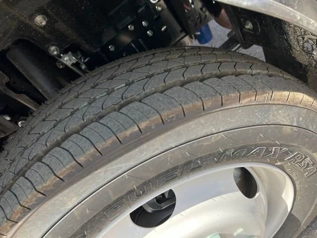 New 2024 Chevrolet Low Cab Forward image 25