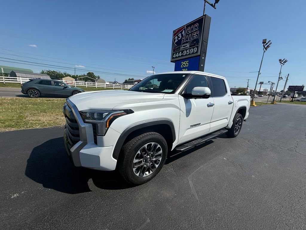 Used 2025 Toyota Tundra Limited AWD/4WD image 8