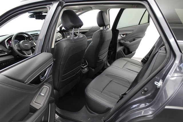 Used 2024 Subaru Outback Touring XT AWD/4WD image 12