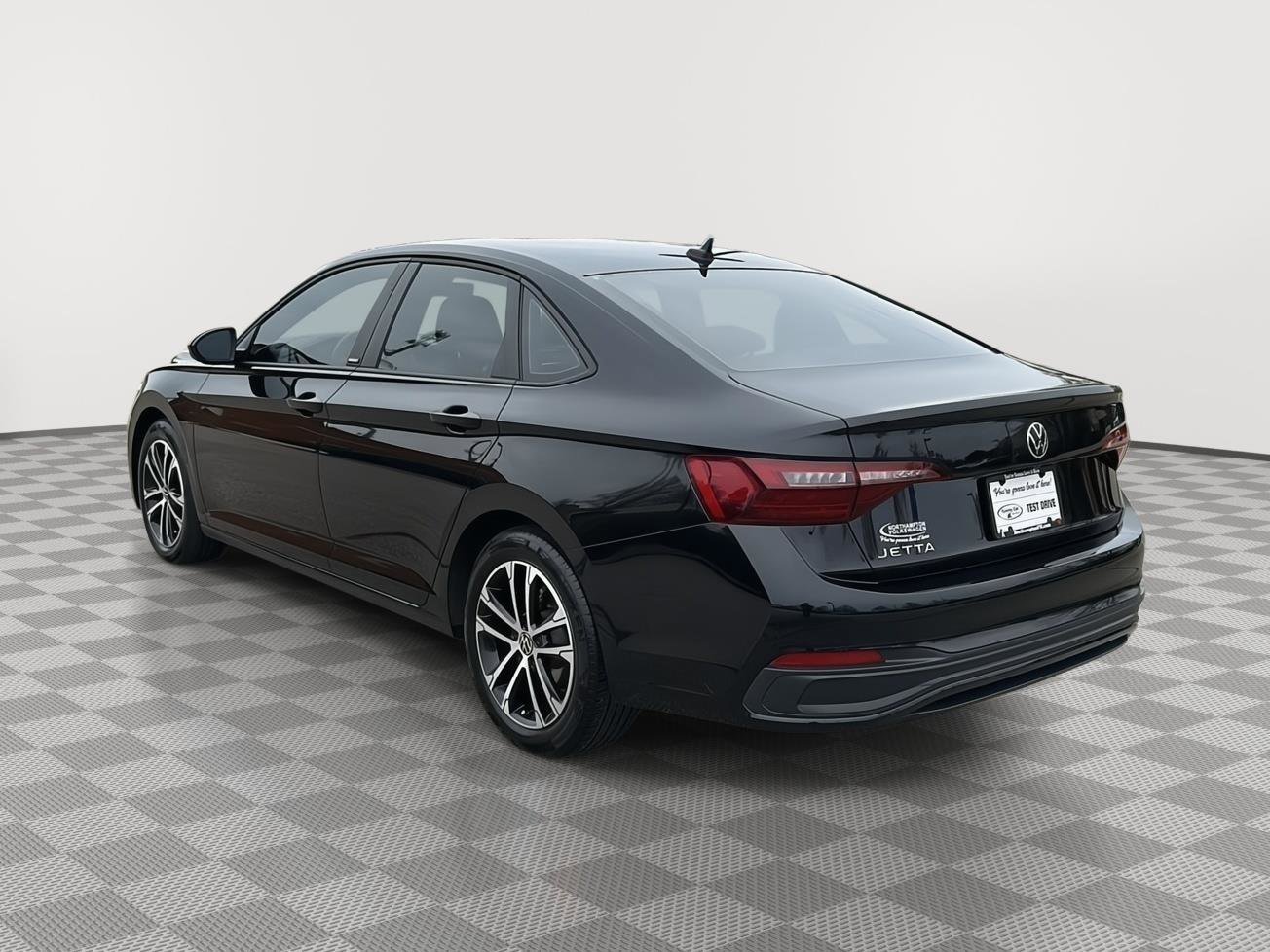 Used 2024 Volkswagen Jetta Sport FWD image 7