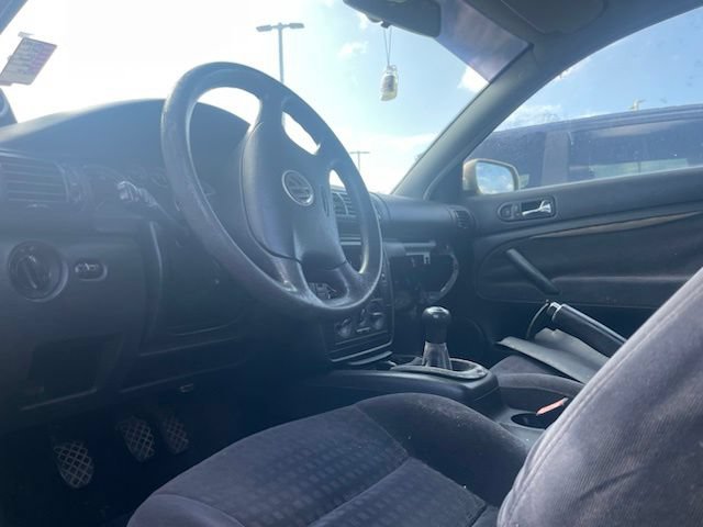 Used 2002 Volkswagen Passat GLS FWD image 9