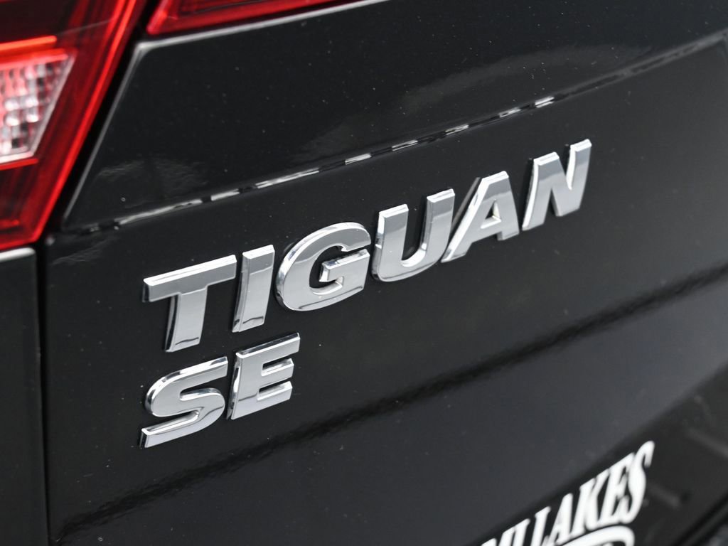 Used 2020 Volkswagen Tiguan SE R-Line image 39