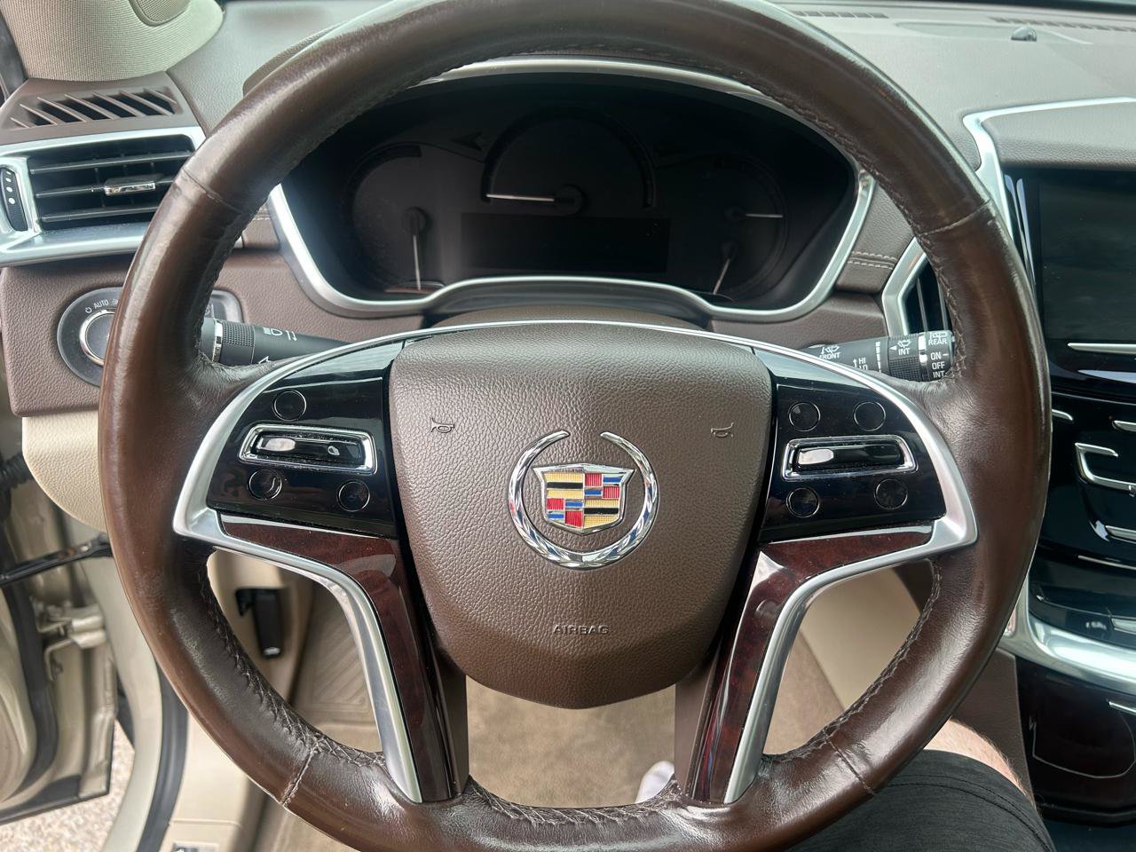 Used 2014 Cadillac SRX Performance AWD/4WD image 18