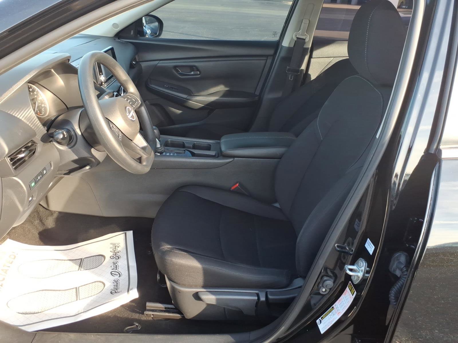 Used 2024 Nissan Sentra S image 11