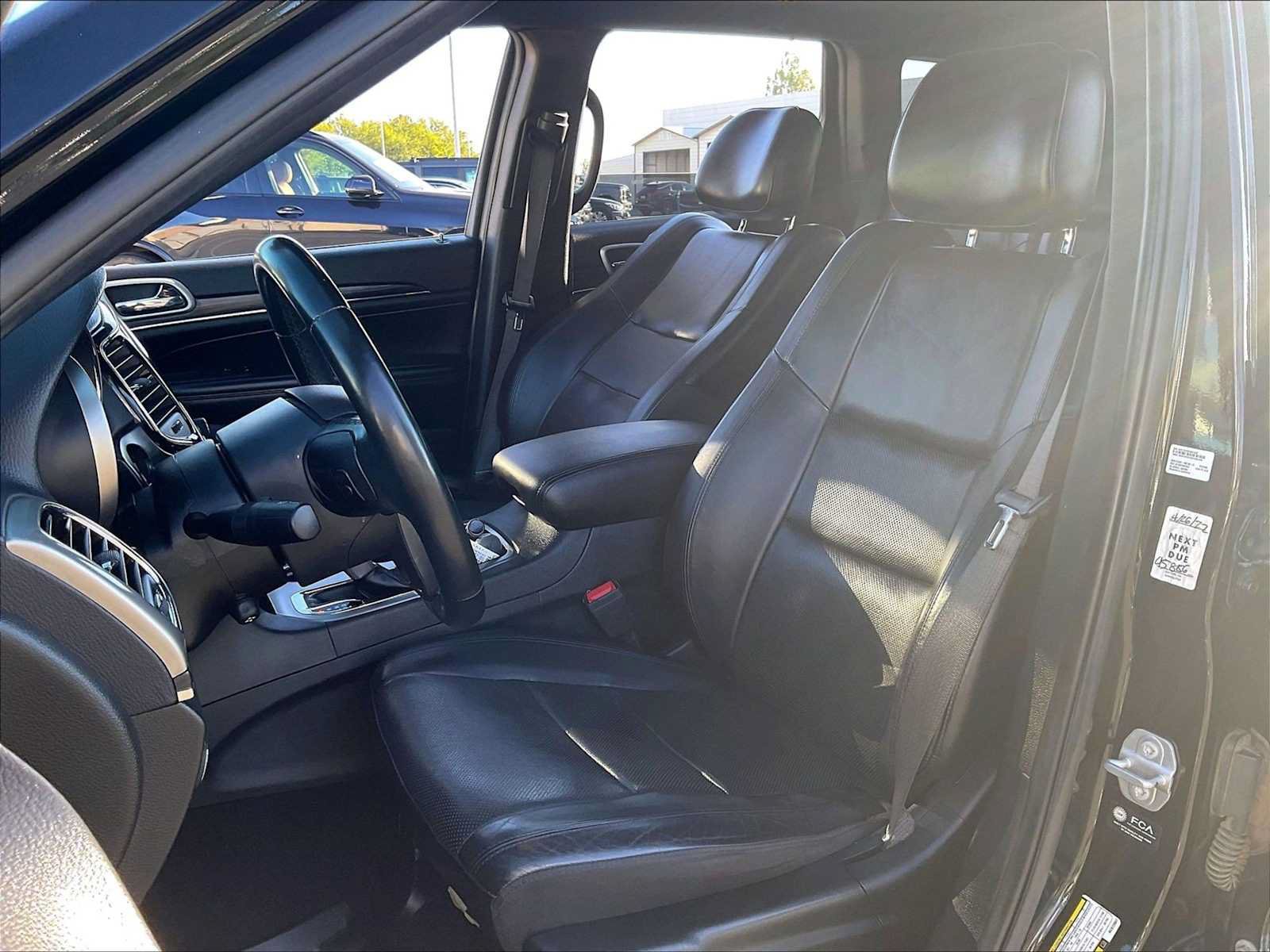 Used 2021 Jeep Grand Cherokee Limited w/ Luxury Group II RWD image 26