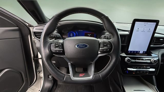 Used 2023 Ford Explorer ST w/ Equipment Group 401A AWD/4WD image 13