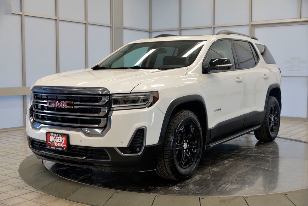 Used 2022 GMC Acadia AT4 w/ Technology Package image 4