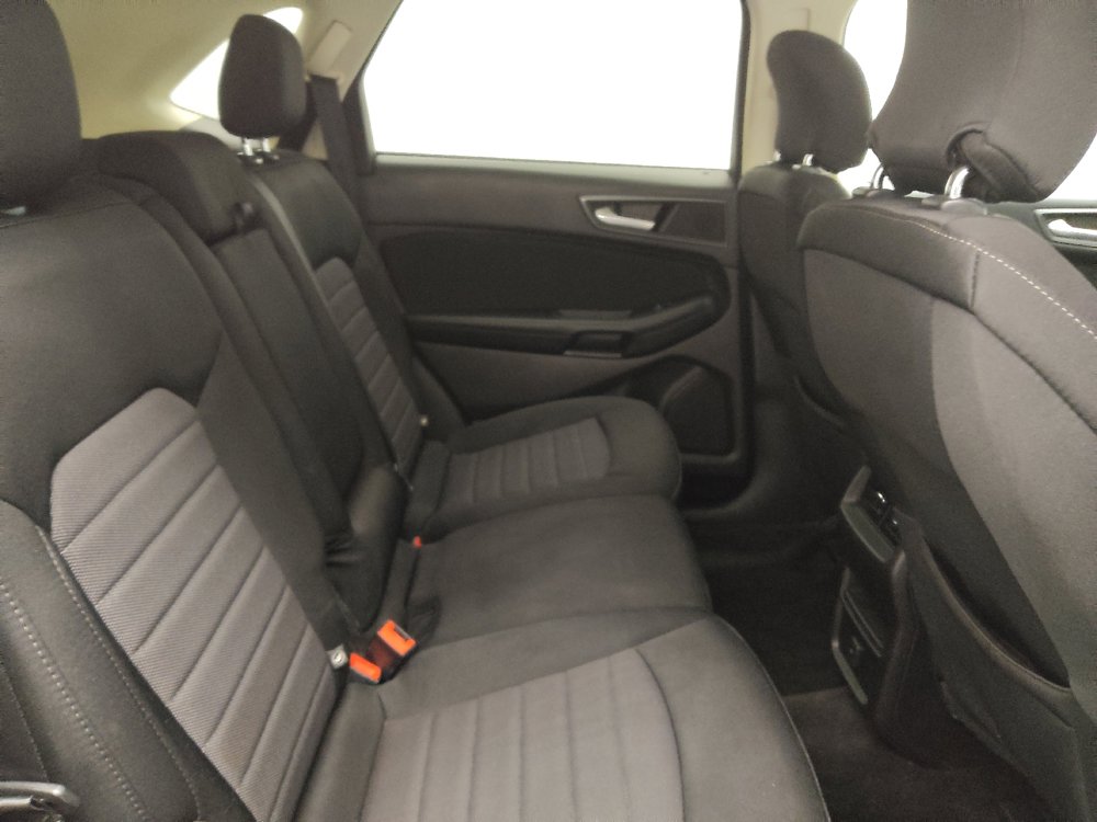 Used 2015 Ford Edge SE AWD/4WD image 19