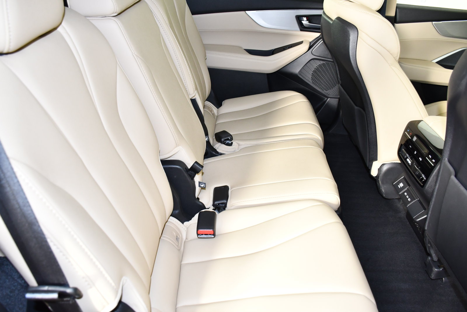 Certified 2025 Acura MDX SH-AWD image 45