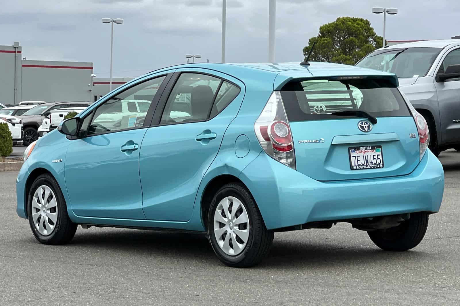 Used 2013 Toyota Prius C One FWD image 7