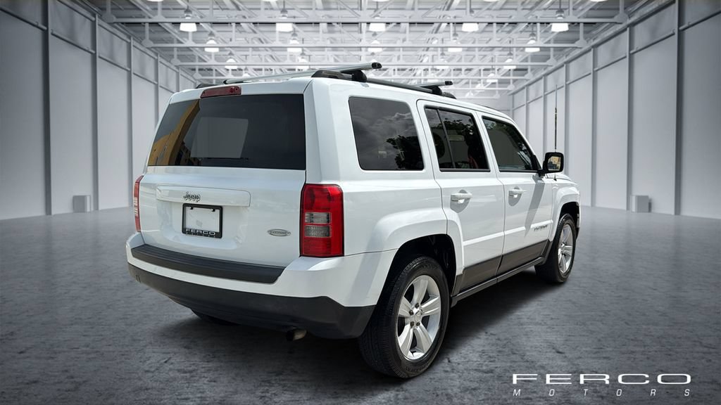 Used 2017 Jeep Patriot Latitude FWD image 5