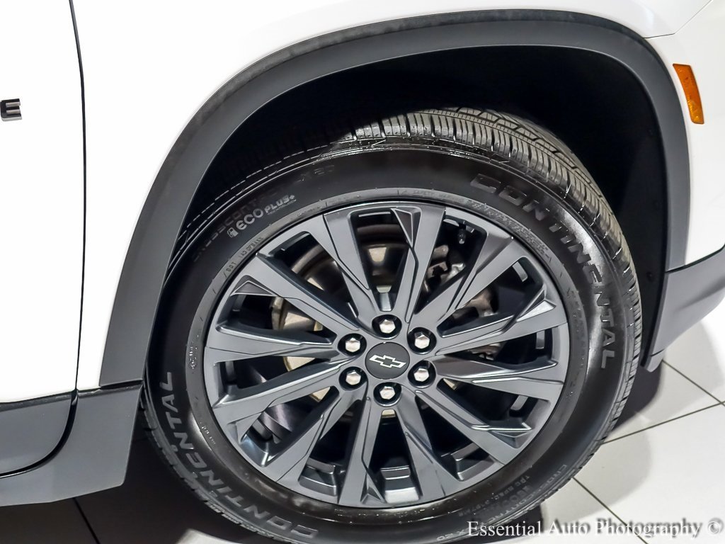 Used 2022 Chevrolet Traverse RS image 13