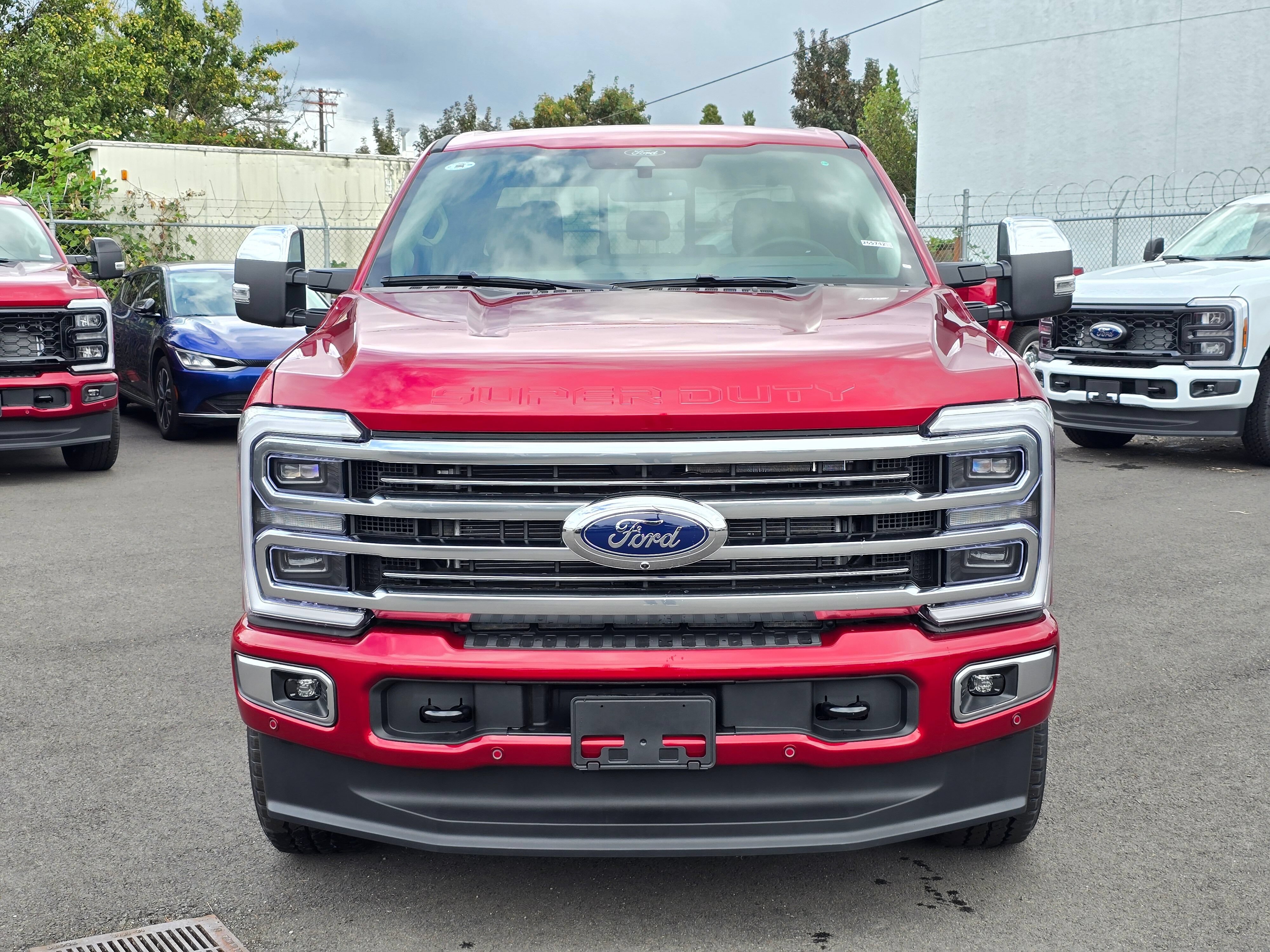 New 2026 Ford F350 Platinum w/ Platinum Plus Package AWD/4WD image 2