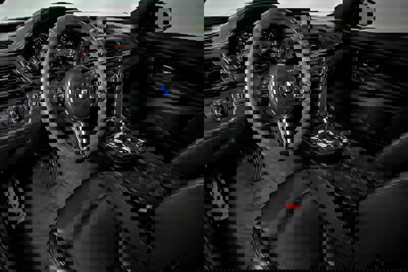 Used 2019 BMW M4 CS w/ Executive Package image 18