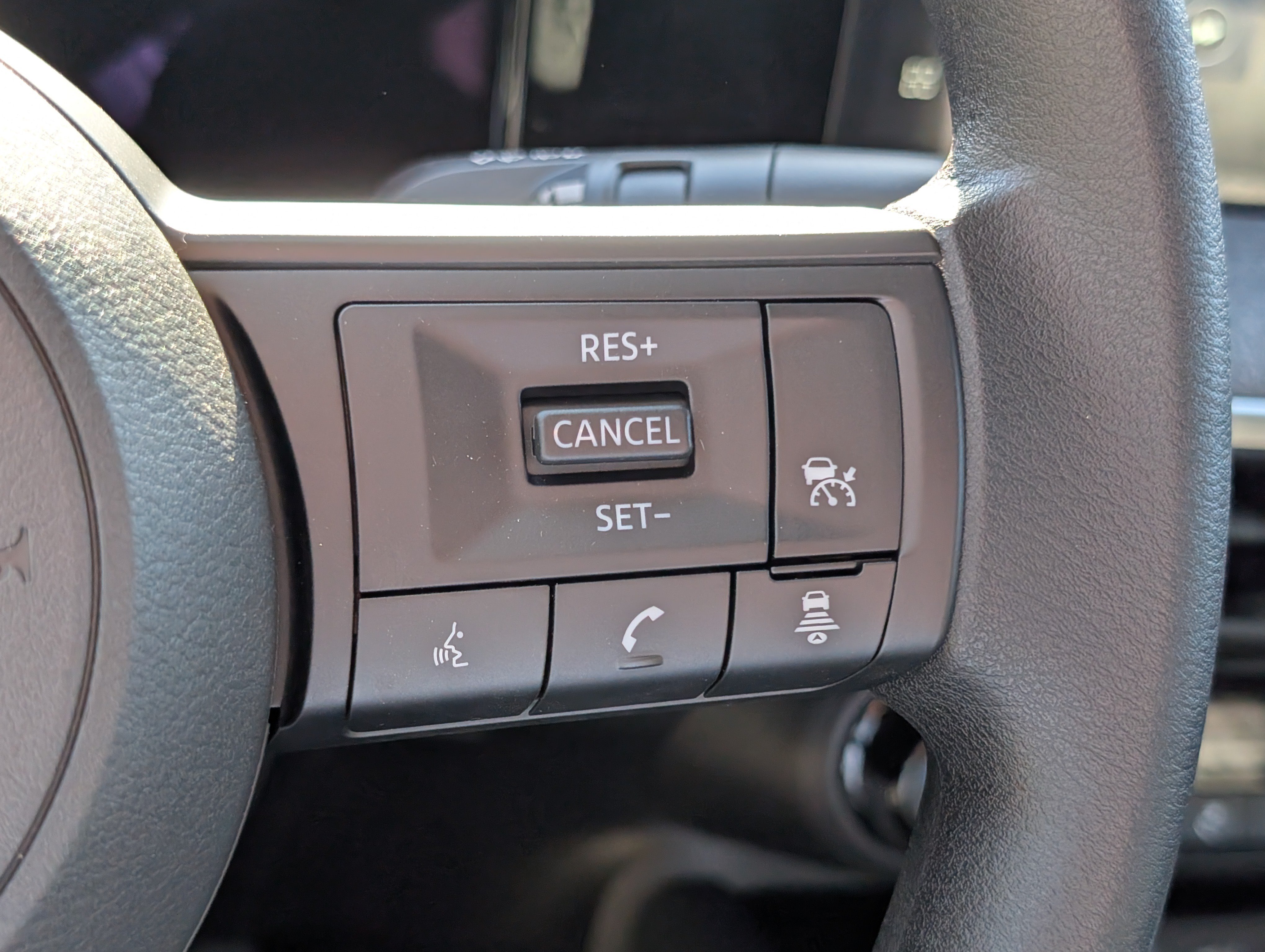 New 2027 Nissan Kicks SV w/ SV Premium Package AWD/4WD image 16