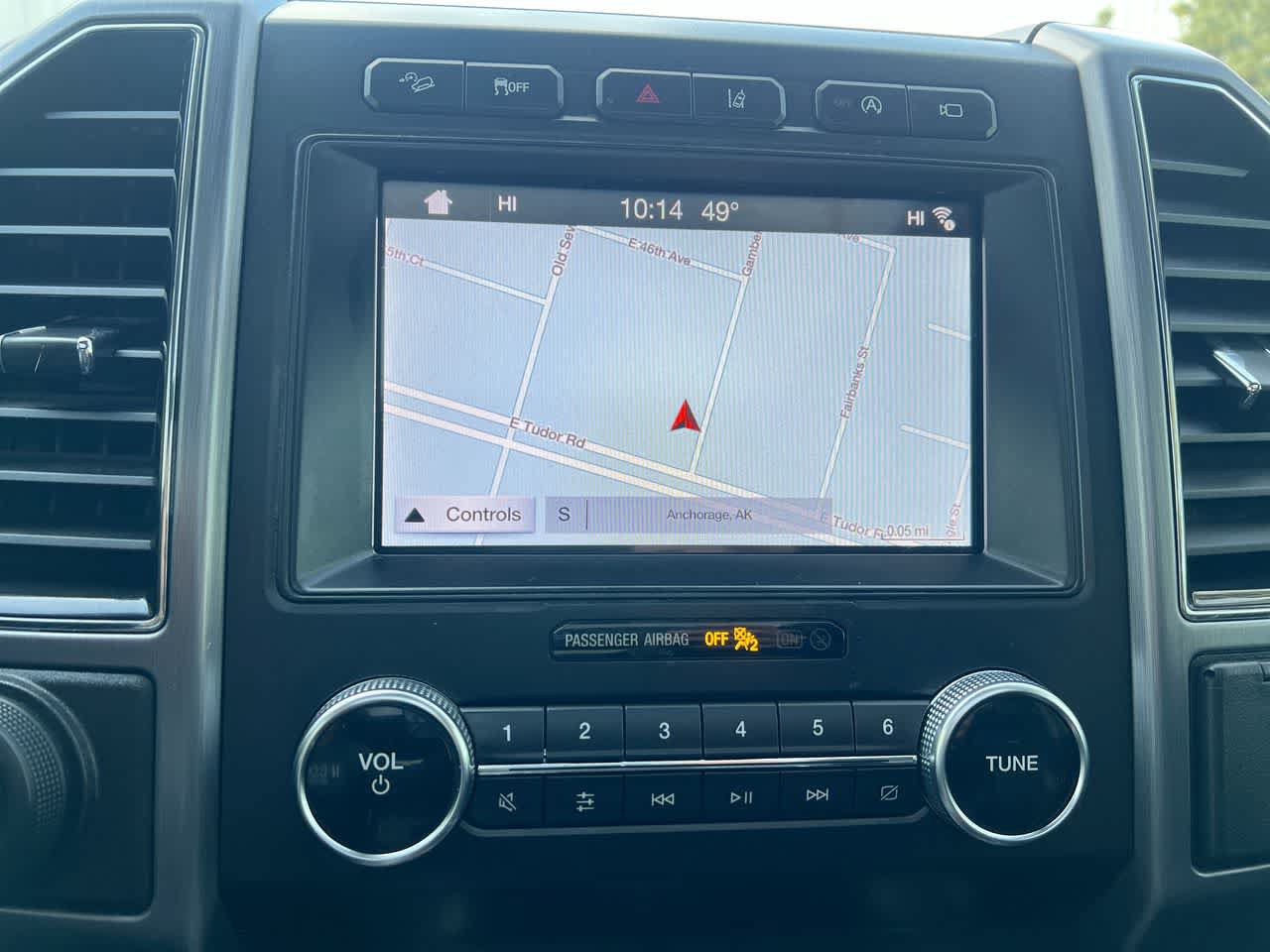 Used 2019 Ford Expedition Max Platinum AWD/4WD image 18