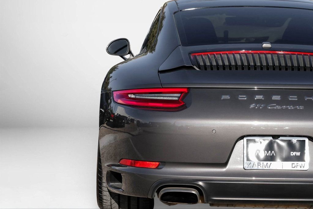 Used 2017 Porsche 911 Carrera image 36