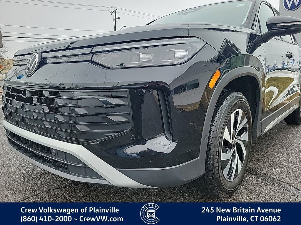 Certified 2025 Volkswagen Tiguan S image 24