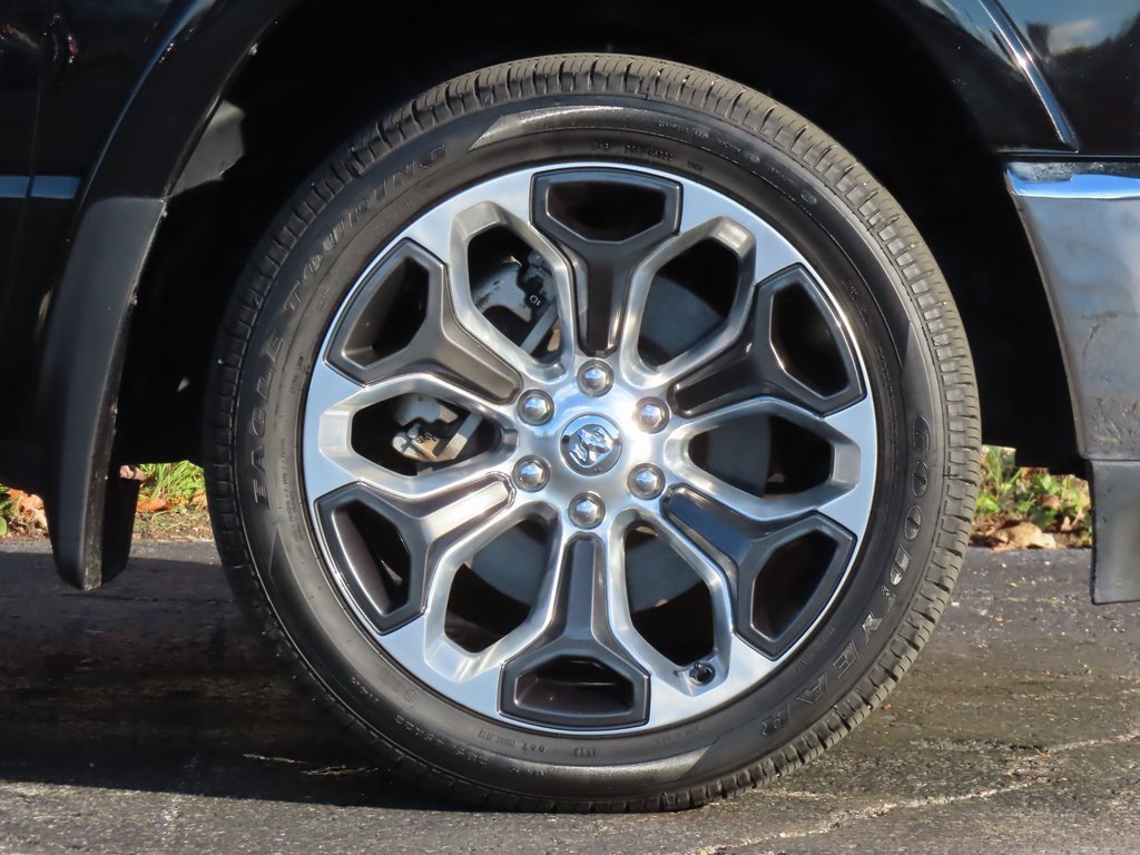 Used 2023 RAM 1500 Limited image 18