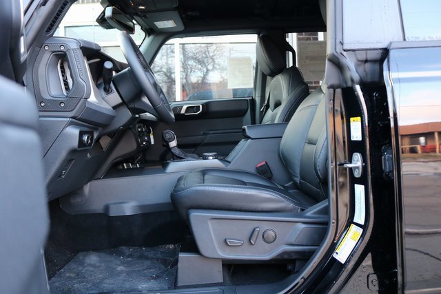 New 2025 Ford Bronco Outer Banks image 15