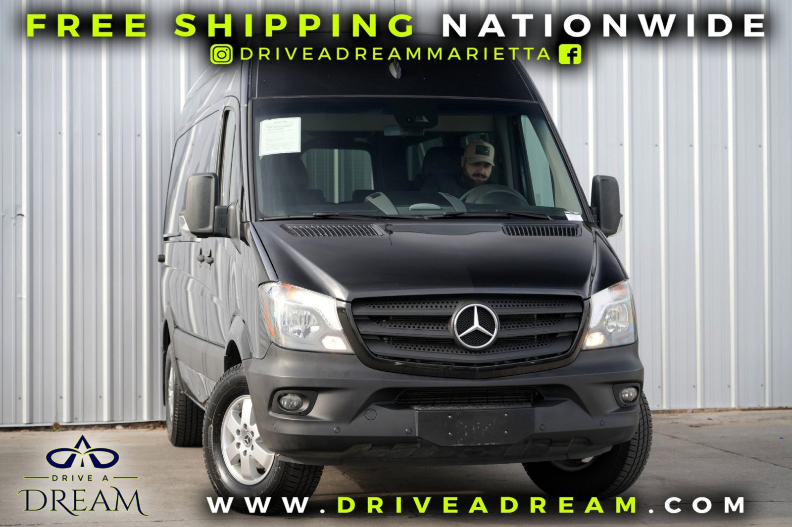 Used 2018 Mercedes-Benz Sprinter 2500 image 2