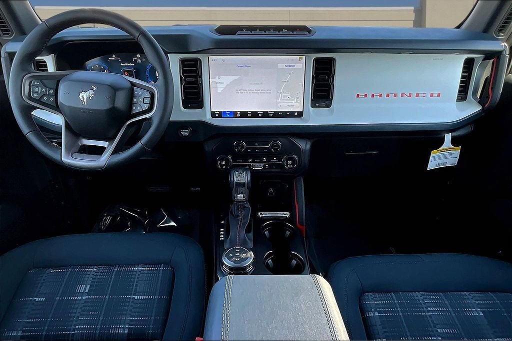 New 2026 Ford Bronco Heritage Edition image 5