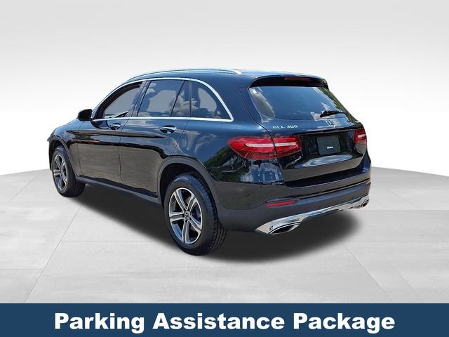 Used 2019 Mercedes-Benz GLC 300 4MATIC w/ Parking Assistance Package image 5