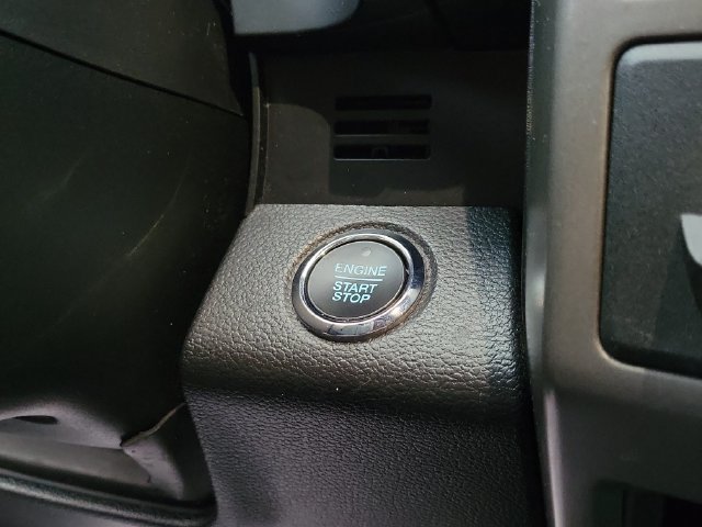 Used 2020 Ford Expedition Max XLT w/ Equipment Group 202A RWD image 22