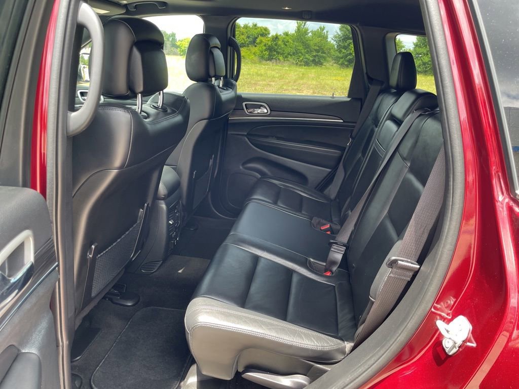 Used 2022 Jeep Grand Cherokee Limited AWD/4WD image 29