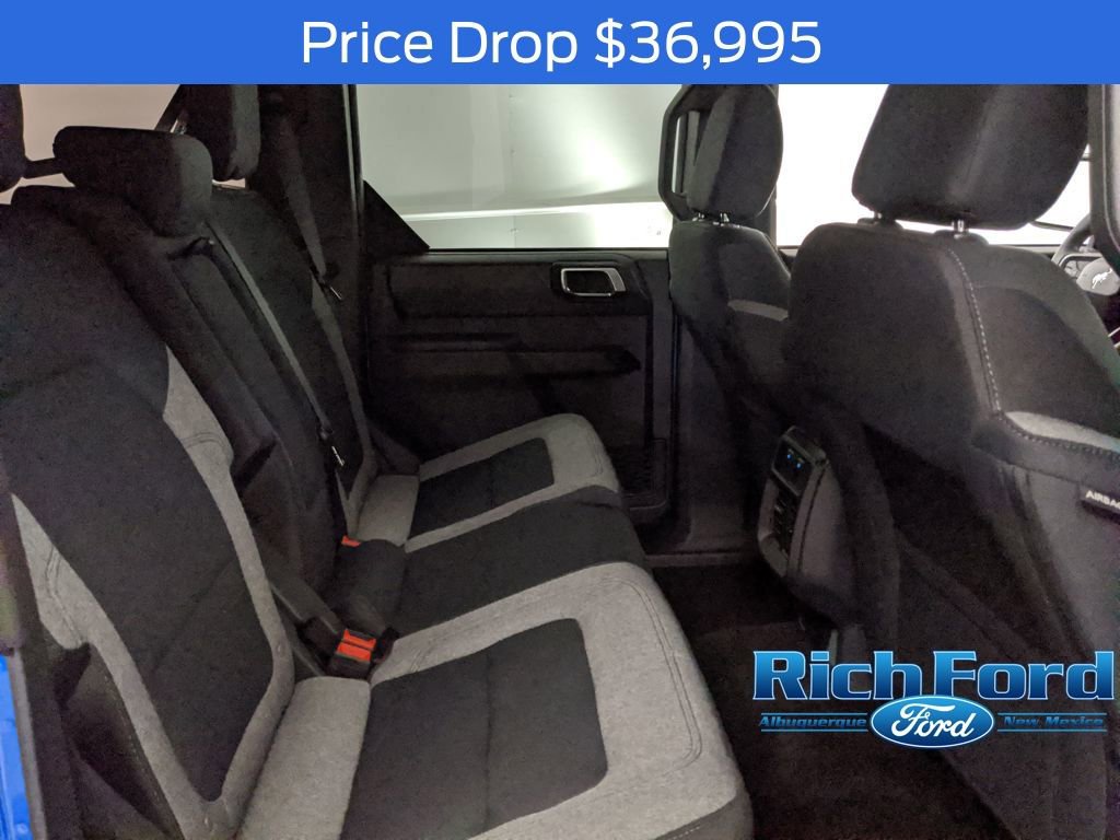 New 2025 Ford Bronco 4-Door image 25