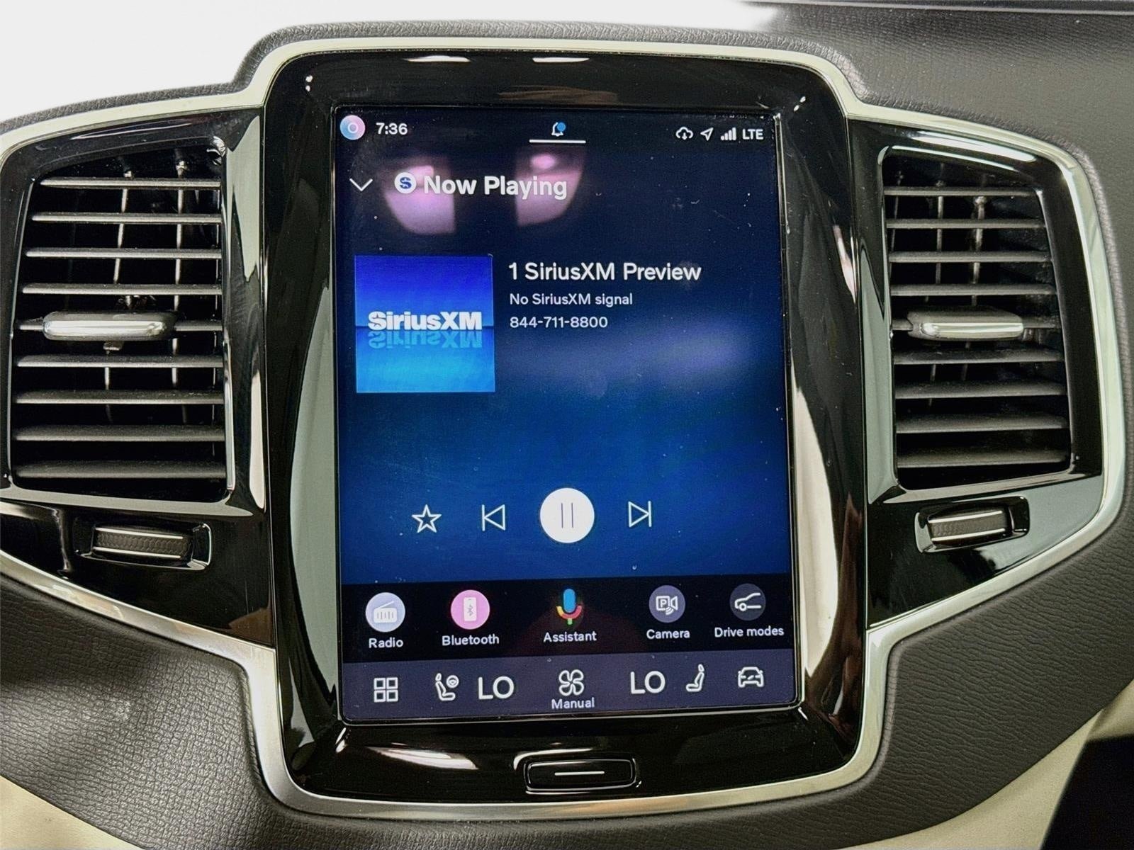 Used 2025 Volvo XC90 T8 Plus w/ Protection Package Premier AWD/4WD image 15