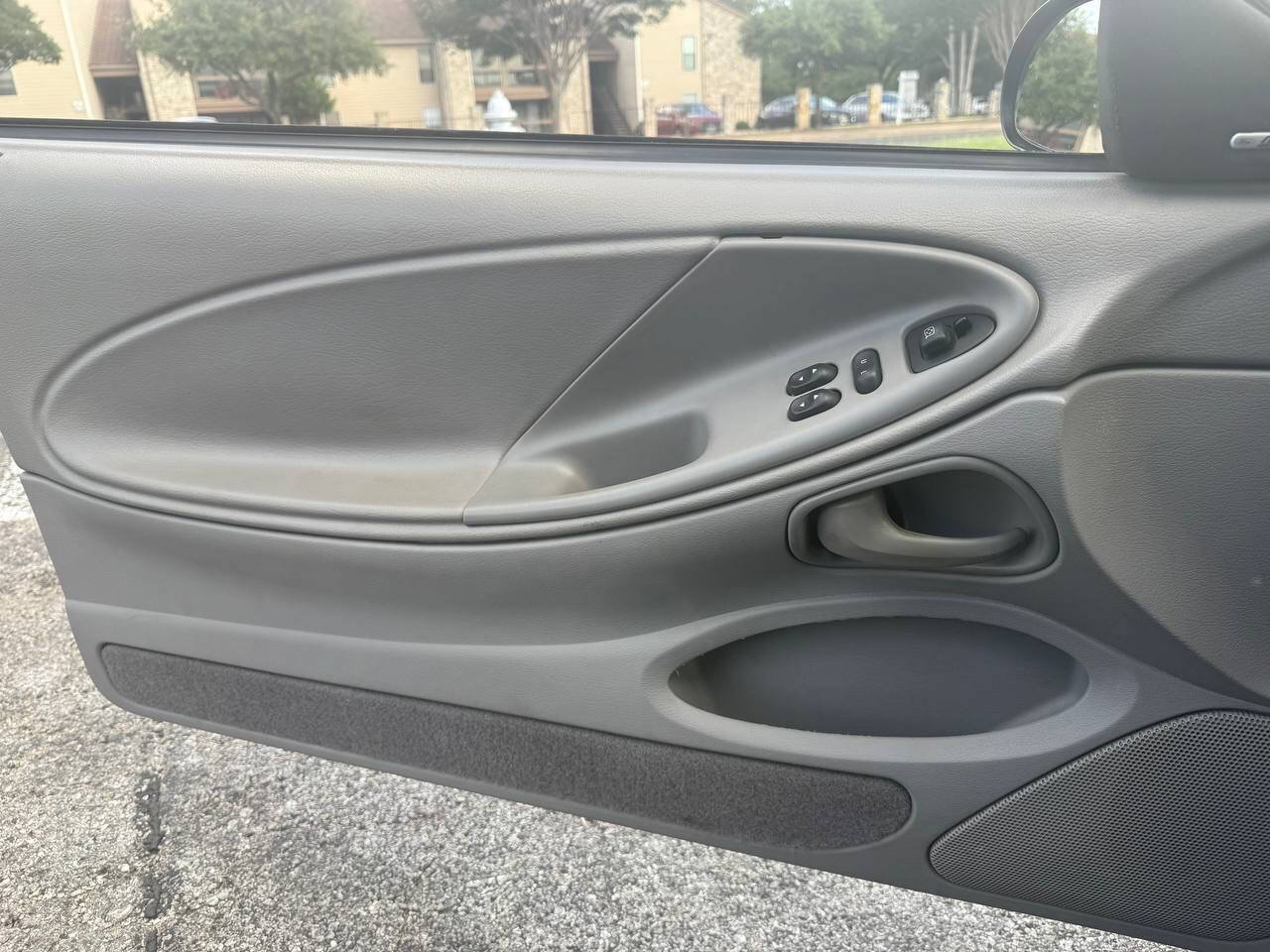 Used 2000 Ford Mustang GT RWD image 23