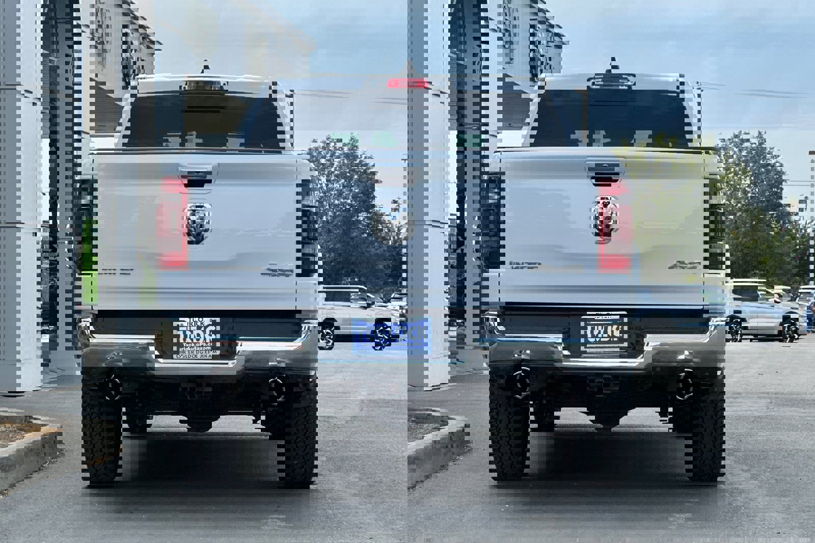 Used 2022 RAM 1500 Limited image 5