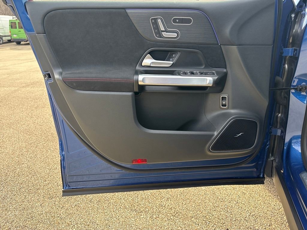 Certified 2025 Mercedes-Benz GLB 250 4MATIC image 10
