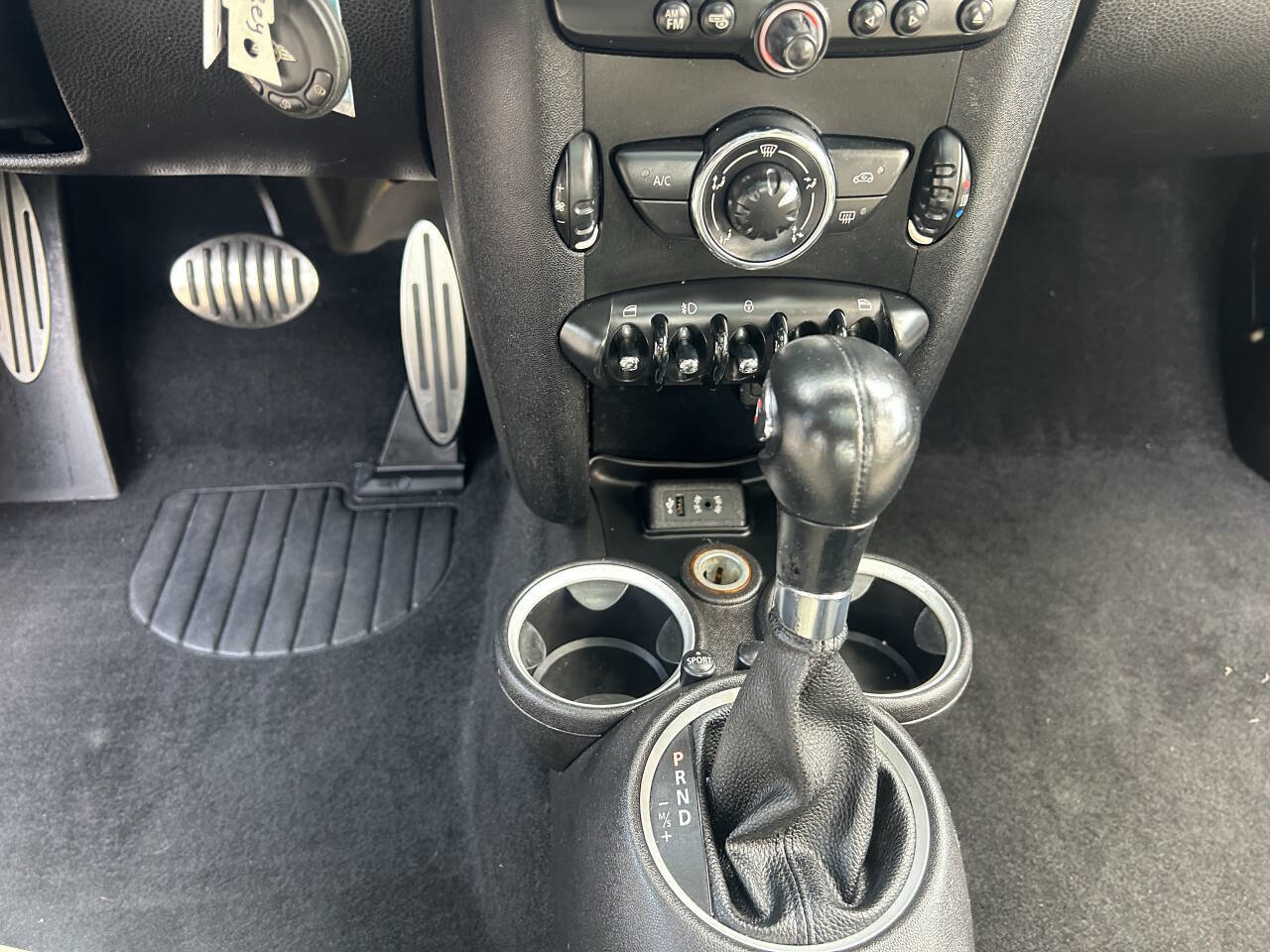 Used 2013 MINI Cooper S image 39